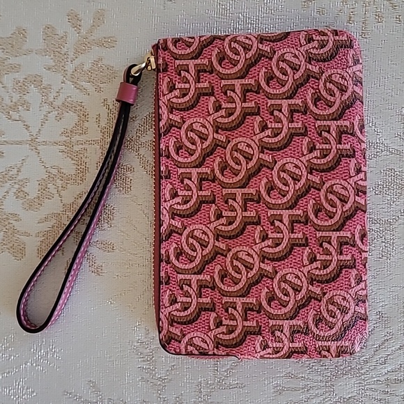 Coach Corner Zip Wristlet with Coach Monogram Print in Rogue NWOT - Picture 4 of 6